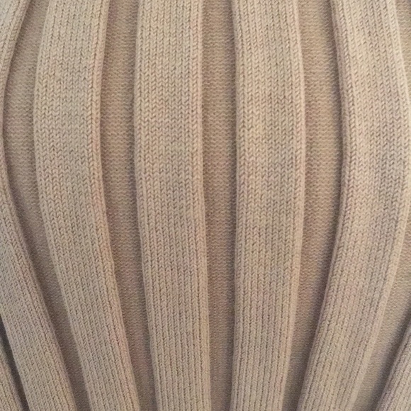 Light brown/tan stretch top - Picture 3 of 5